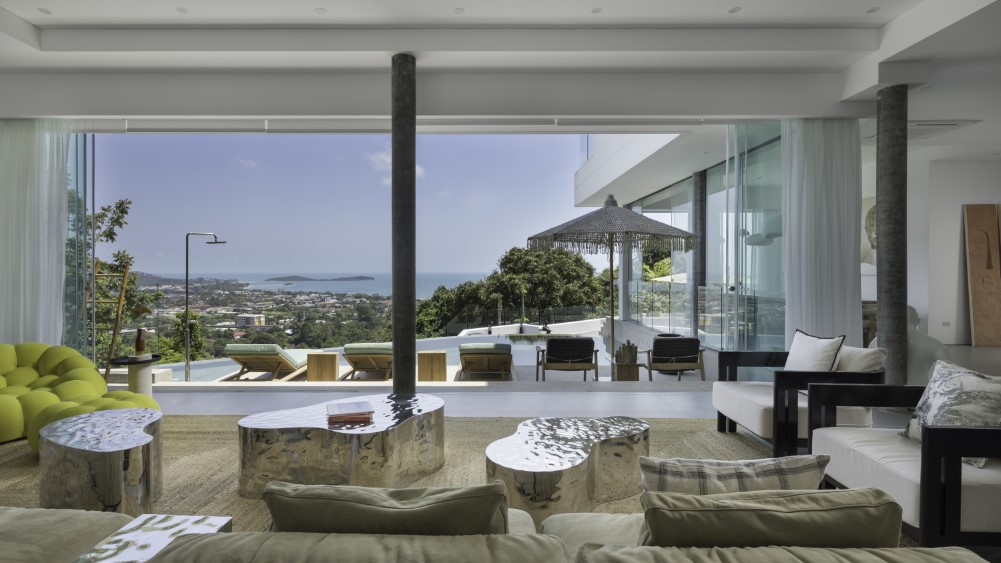 Golden Lotus - Villa Vie - Living room view of pristine Chaweng Beach